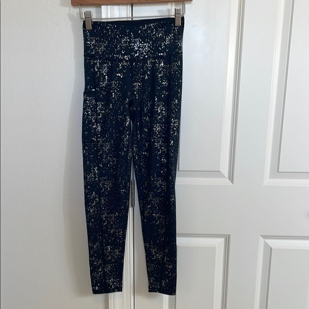 Lilly Pulitzer Luxletic Weekender High Rise Legging